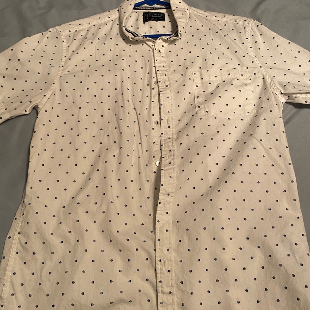 Bottom down shirt with collar
